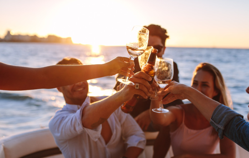 Celebra tu cumpleaños en un barco en Como