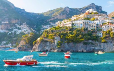 Por qué la costa Amalfitana es el destino perfecto para navegar en verano