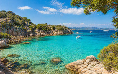 Actividades acuáticas en Cerdeña: la guía completa de aventuras náuticas en el Mediterráneo