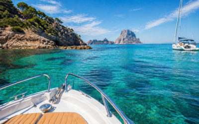 Actividades acuáticas en Ibiza: tu guía definitiva para la aventura en el mar
