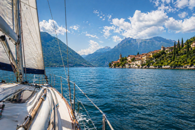 Actividades acuáticas en el lago de Como: tu guía completa para disfrutar del lago más impresionante de Italia