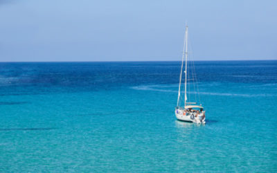 Ibiza vs Mallorca: ¿En qué isla balear deberías navegar?